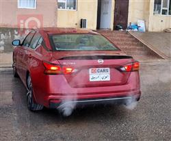 نيسان ألتيما